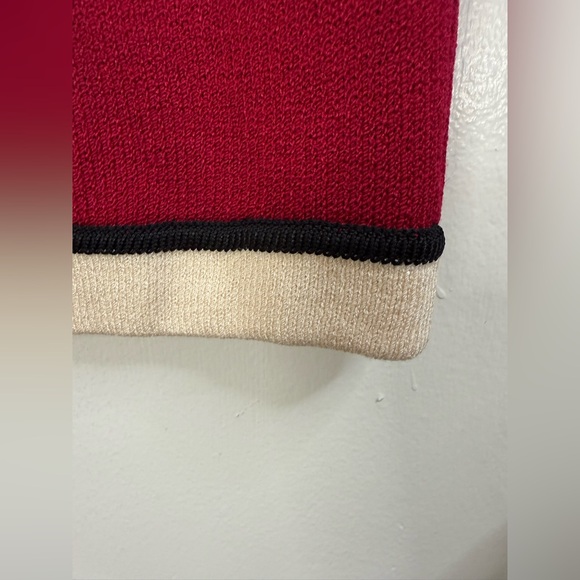 St. John collection Marie Gray pink, cream and black Santana knit skirt 16 - Picture 2 of 6